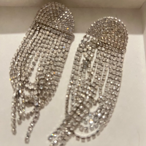 Large Rhinestone chains Earrings - Silver-colored - Ladies NWOT - Picture 1 of 5